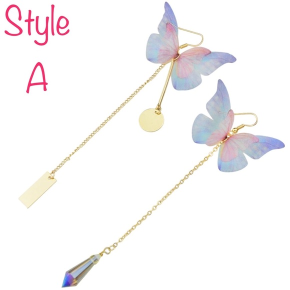 Delicate Butterfly Dangle Earrings Pair - Picture 7 of 8